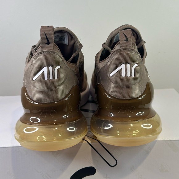 Nike Air Max 270 main image 9